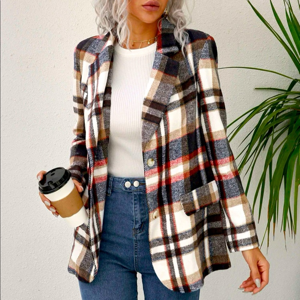 Amazing plaid blazer